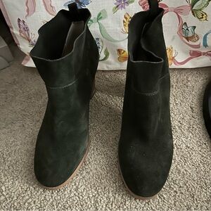 Crown Vintage Booties